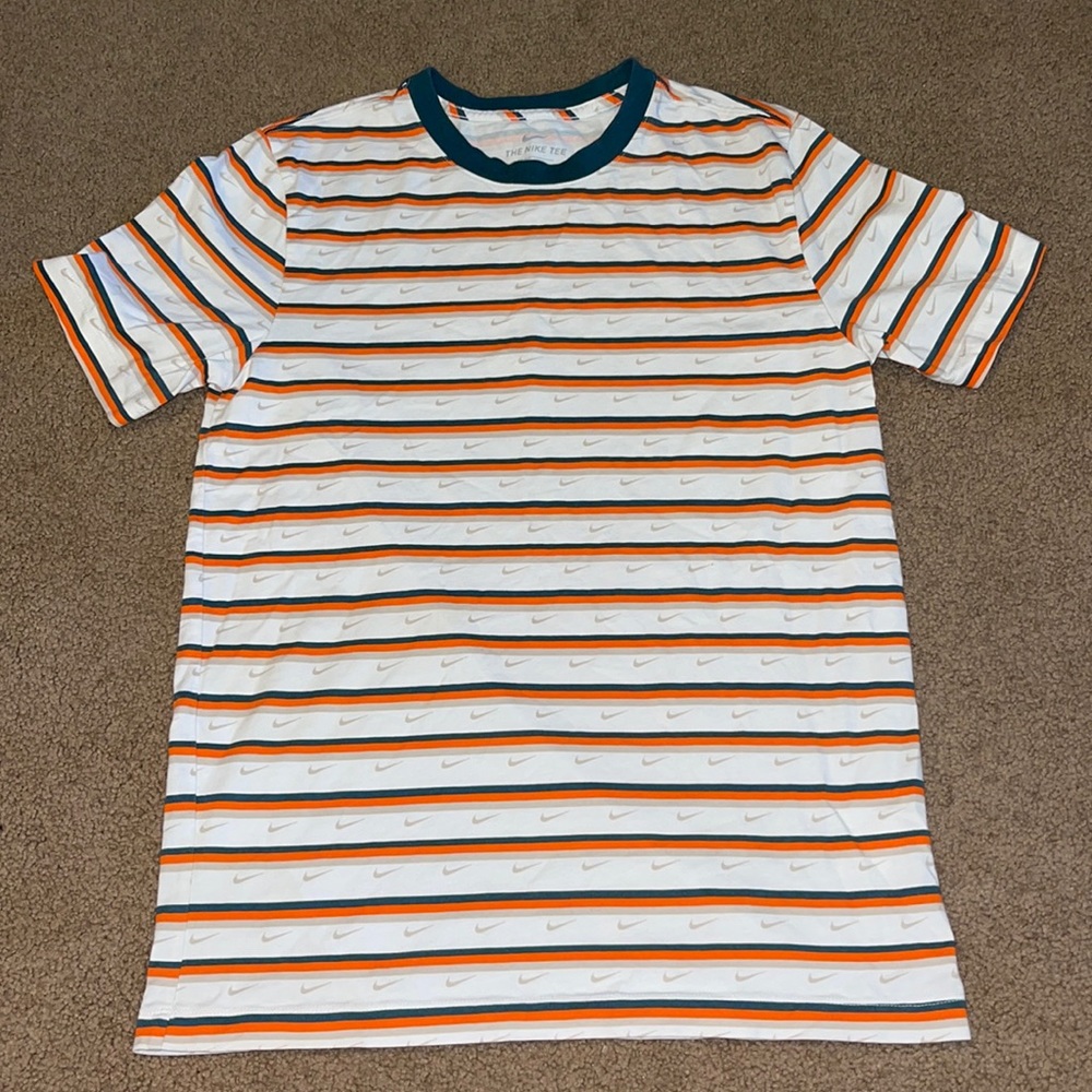 NIKE Men’s Striped T Shirt blue orange tan | tan Swoosh checkmarks | small